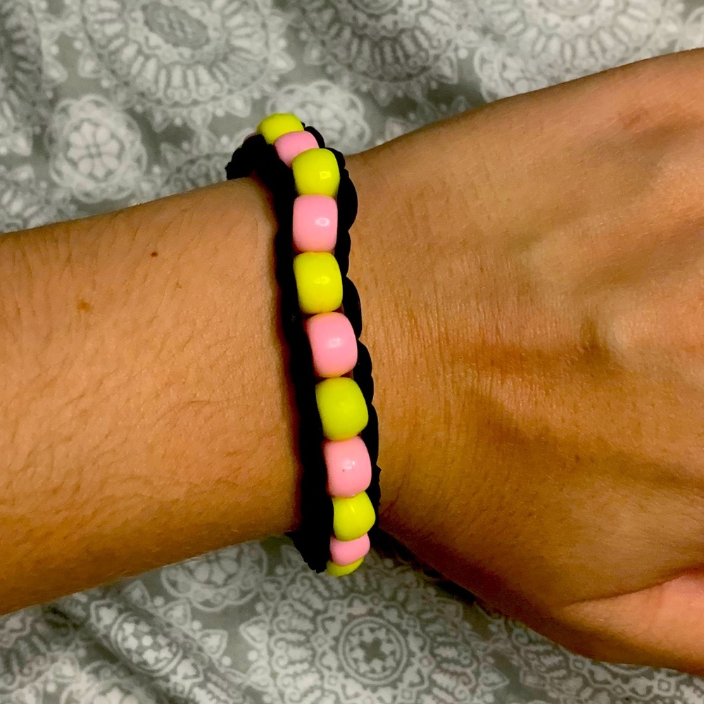 Beaded bracelet